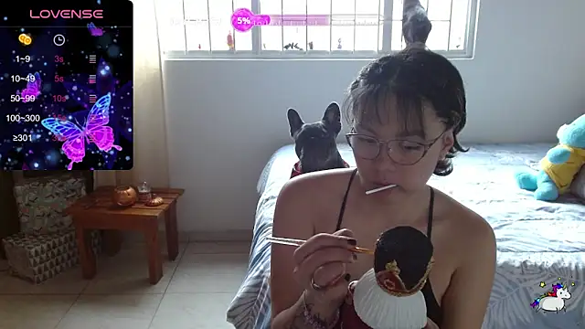 TRIXIE TANG28 online show from December 2025 07:36:05 PM