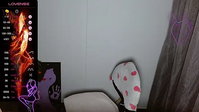 TRIXIE TANG28 online show from February 2025 02:26:02 AM