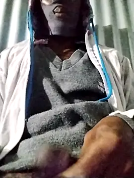 hornyxguy68 online show from April 2026 02:13:02 AM