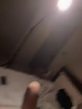 Krismil3 online show from April 2026 12:31:02 PM