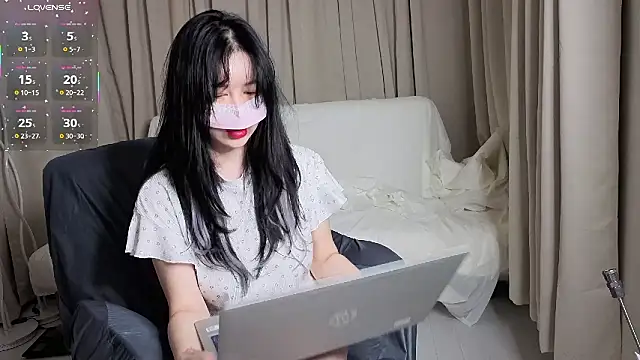 Snapshot of 2hyun chatting on September 2025 04:47:01 PM 2hyun online show from September 2025 04:47:01 PM