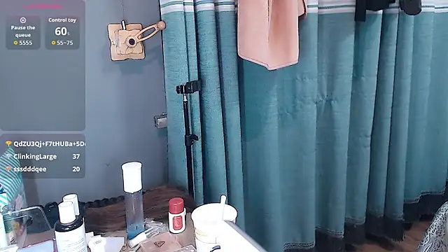 Snapshot of Shenman-88 chatting on November 2025 04:43:02 PM Shenman-88 online show from November 2025 04:43:02 PM