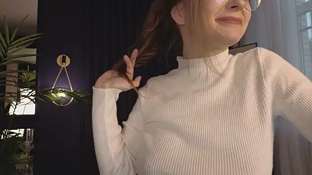 CassieCool online show from October 2025 01:10:01 PM