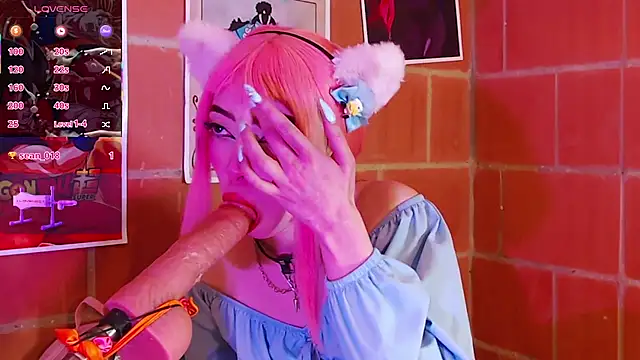 Yennastone online show from October 2025 05:41:01 AM