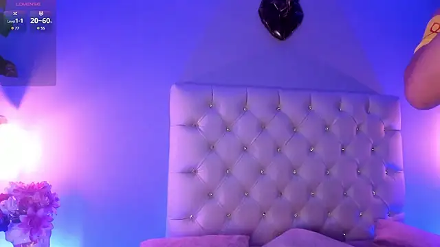 ZoeHarris online show from October 2025 12:19:02 PM