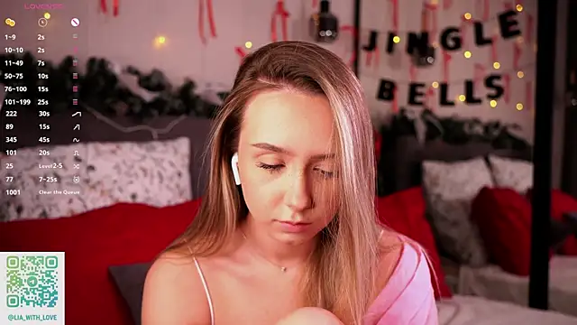 HollisBeckett online show from January 2026 01:09:01 AM