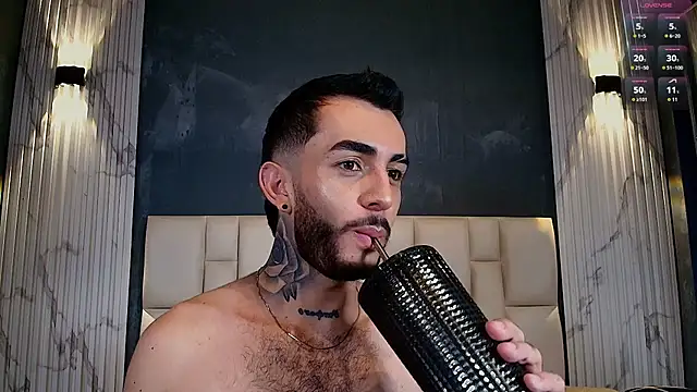 Snapshot of Marcelo_ruiz_ chatting on May 2026 06:02:02 PM Marcelo ruiz online show from May 2026 06:02:02 PM