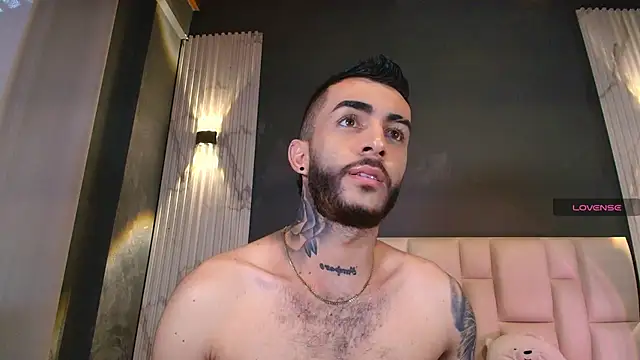 Marcelo ruiz  online show from November 2025 06:08:01 PM