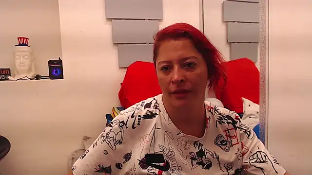 Snapshot of eva_twiss chatting on July 2026 01:43:01 PM eva twiss online show from July 2026 01:43:01 PM