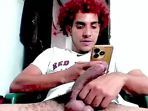 Snapshot of maick5- chatting on December 2025 03:58:02 PM maick5- online show from December 2025 03:58:02 PM