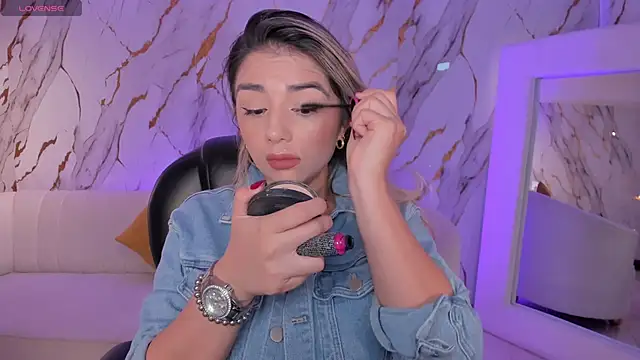 ChloePreston  online show from May 2026 11:06:01 AM
