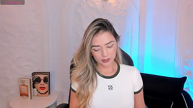 ChloePreston  online show from May 2026 11:50:01 AM