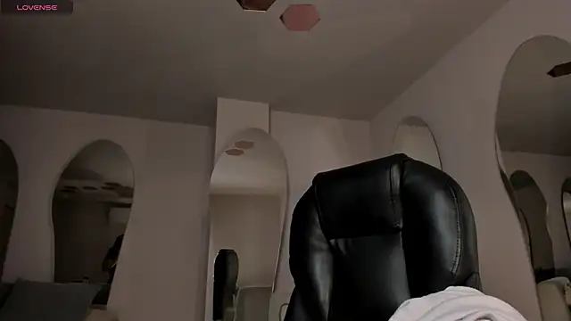 ChloePreston  online show from July 2026 11:10:02 AM