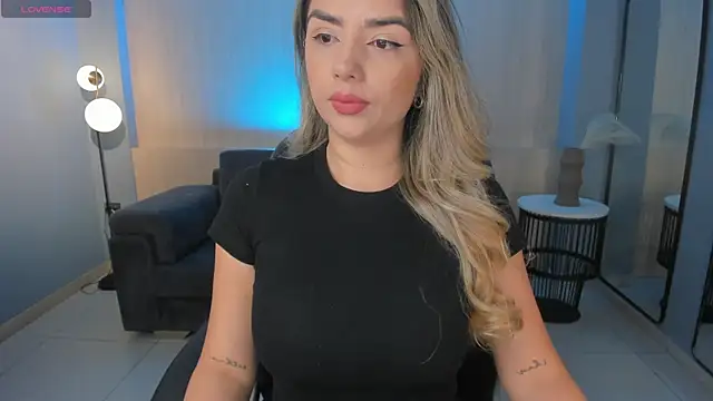 ChloePreston  online show from June 2026 11:43:01 AM