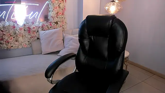 ChloePreston  online show from March 2026 10:45:01 AM