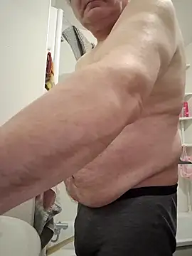 Bretoncool online show from April 2026 01:02:01 PM