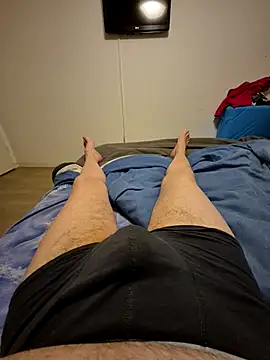 Bretoncool online show from April 2026 04:50:04 AM