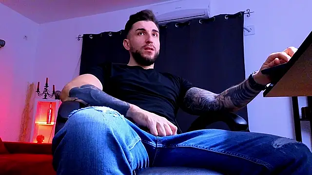 MightyAaron66 online show from February 2026 05:42:01 PM