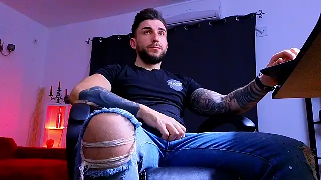 MightyAaron66 online show from January 2026 05:41:01 PM