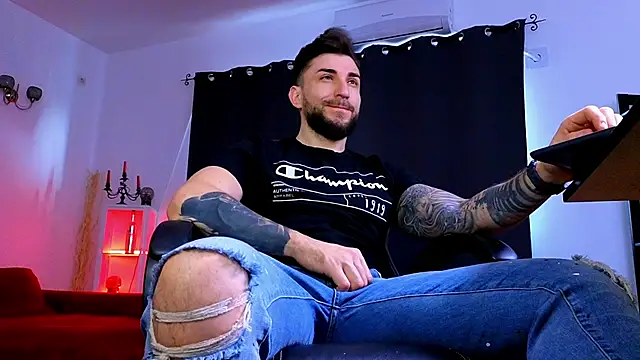 MightyAaron66 online show from February 2026 06:46:01 AM