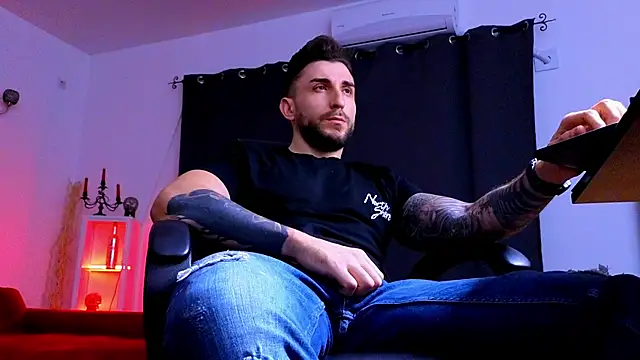 MightyAaron66 online show from January 2026 05:27:02 PM