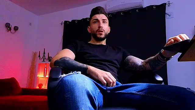 MightyAaron66 online show from September 2025 01:41:02 AM