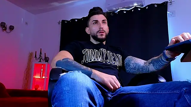 MightyAaron66 online show from September 2025 06:09:02 AM