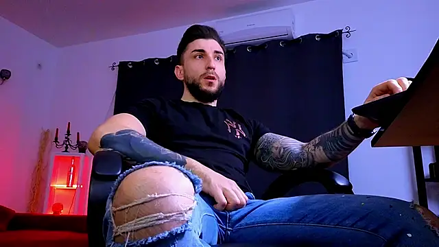 MightyAaron66 online show from March 2026 04:40:01 PM