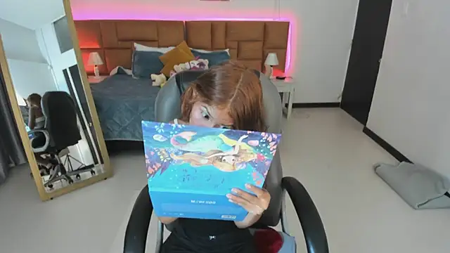 Tamy edwards online show from February 2026 08:05:02 PM