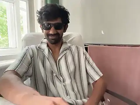 dominanthubby online show from June 2026 08:08:02 AM
