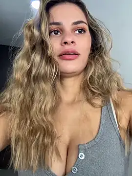 cuteluci  online show from March 2026 11:32:02 AM