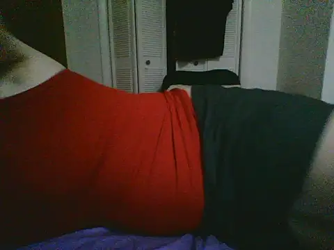 Emilylyn2501 online show from November 2025 05:18:02 AM