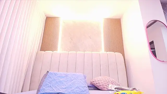 kata hazel online show from April 2026 07:18:01 PM