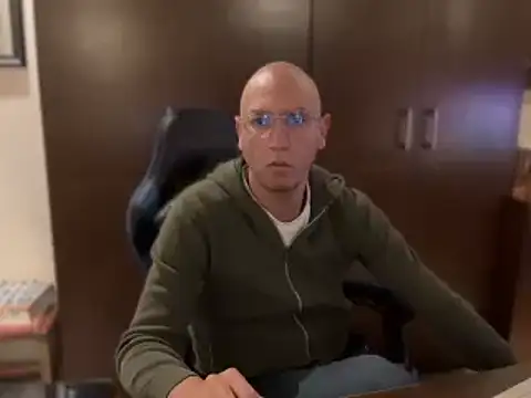 alanan881 online show from March 2025 01:42:02 AM