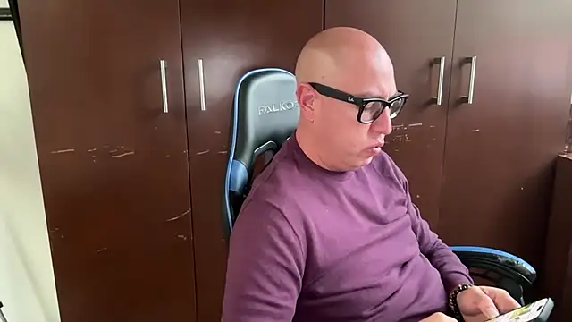 alanan881 online show from February 2026 11:22:01 PM