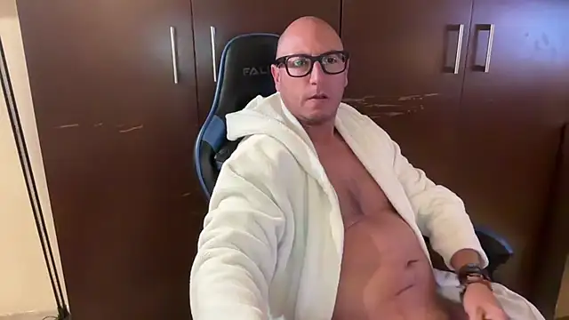 alanan881 online show from November 2025 01:16:01 AM