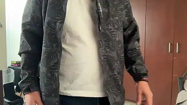 alanan881 online show from March 2026 02:39:01 PM