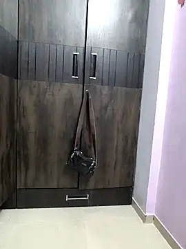 samitasharma online show from November 2025 05:18:01 PM