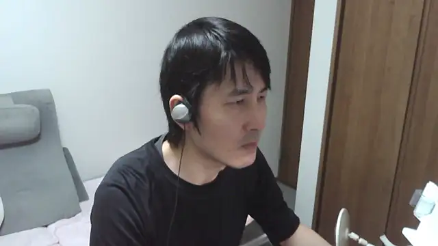 ikkakusai11 online show from October 2025 09:56:02 PM