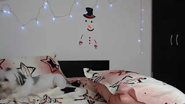 Snapshot of SweetMaddy888 chatting on January 2025 07:23:01 AM SweetMaddy888 online show from January 2025 07:23:01 AM