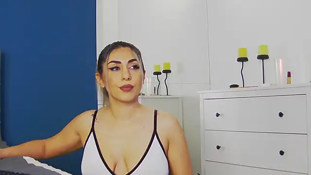 CelineMeyerr online show from November 2025 06:29:01 AM