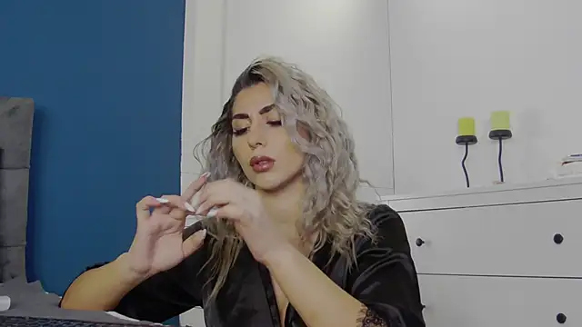 CelineMeyerr online show from October 2025 04:24:02 AM