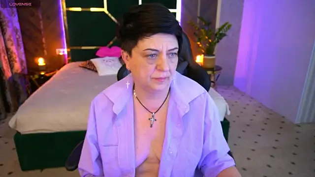 Snapshot of MilaSkyy chatting on March 2025 01:52:02 AM MilaSkyy online show from March 2025 01:52:02 AM