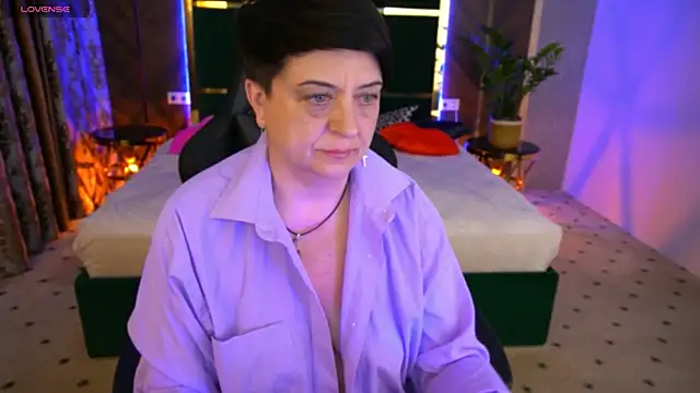 Snapshot of MilaSkyy chatting on March 2025 03:22:02 AM MilaSkyy online show from March 2025 03:22:02 AM