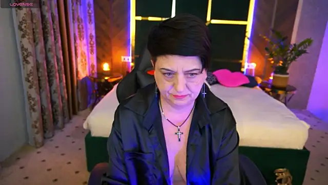 Snapshot of MilaSkyy chatting on March 2025 04:23:02 AM MilaSkyy online show from March 2025 04:23:02 AM