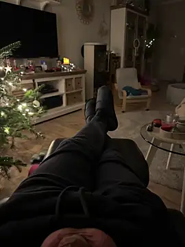 rundum40 online show from December 2024 04:38:02 PM