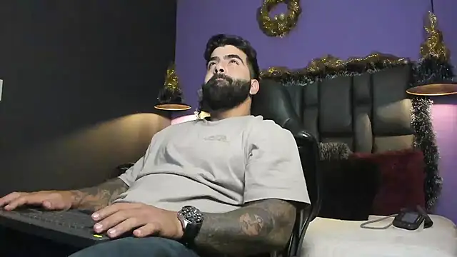 Lyon vach online show from December 2025 09:42:02 PM