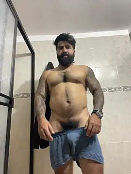 Lyon vach online show from November 2025 10:10:01 PM