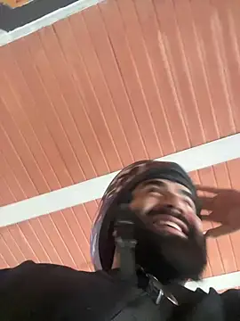 Lyon vach online show from November 2025 03:39:01 PM