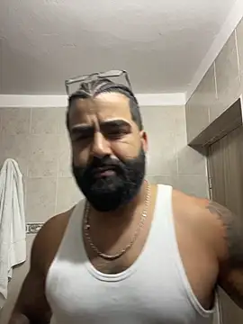 Lyon vach online show from November 2025 08:57:02 PM